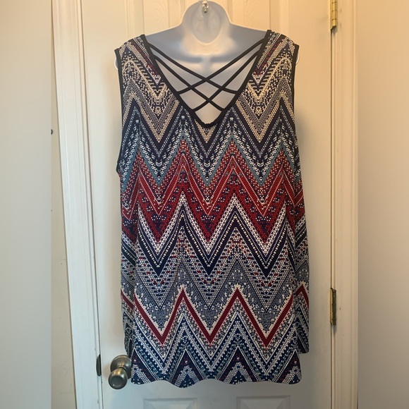 Exclusive One Womens Plus 2X Red/White/Blue Sleeveless Tank Top - Picture 2 of 4